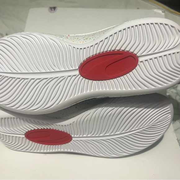 RS-Dreamer Super Mario Sunshine™ Basketball Shoes - Picture 4 of 5